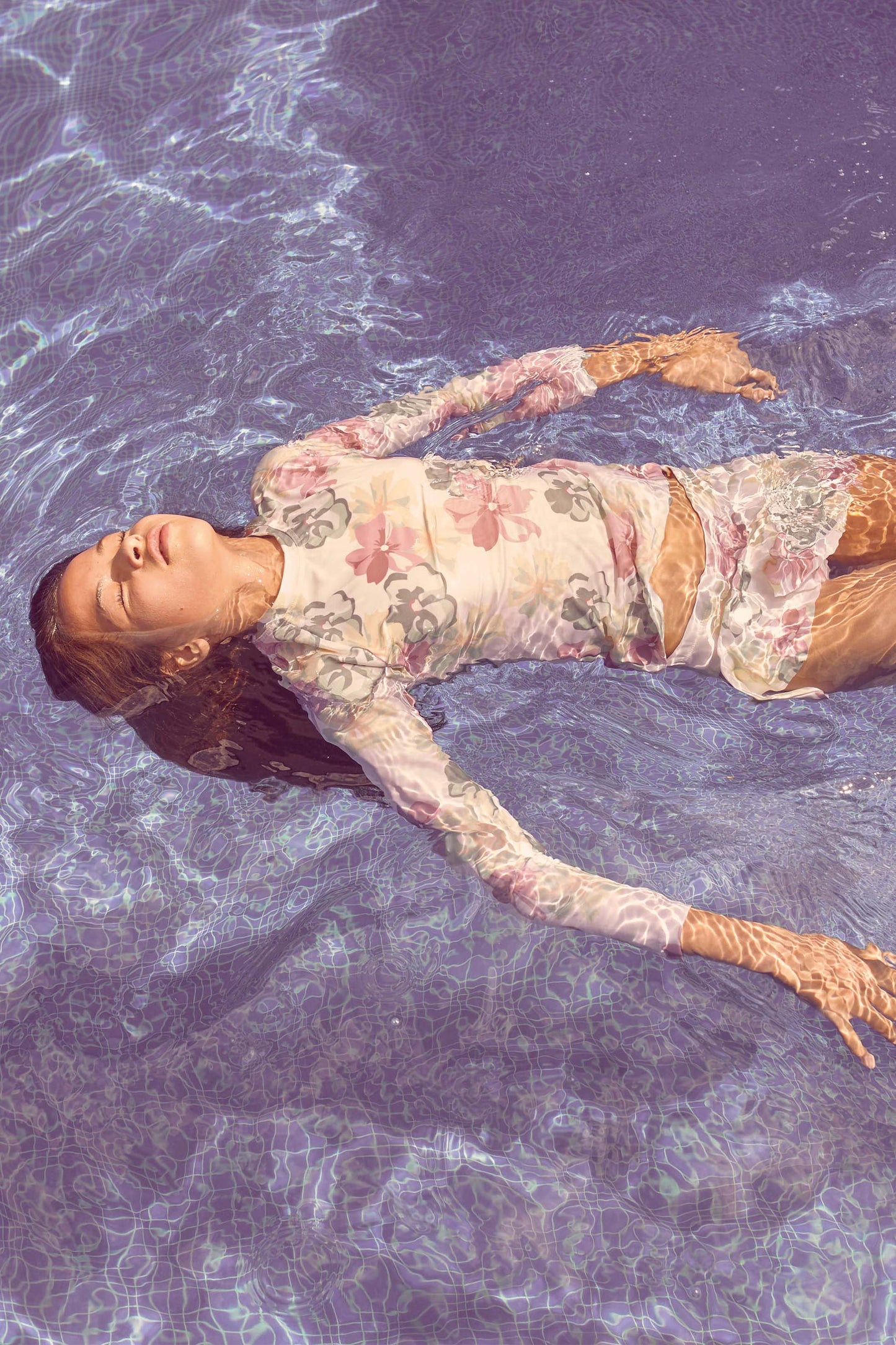 FIELD OF FLOWERS RASH GUARD TOP