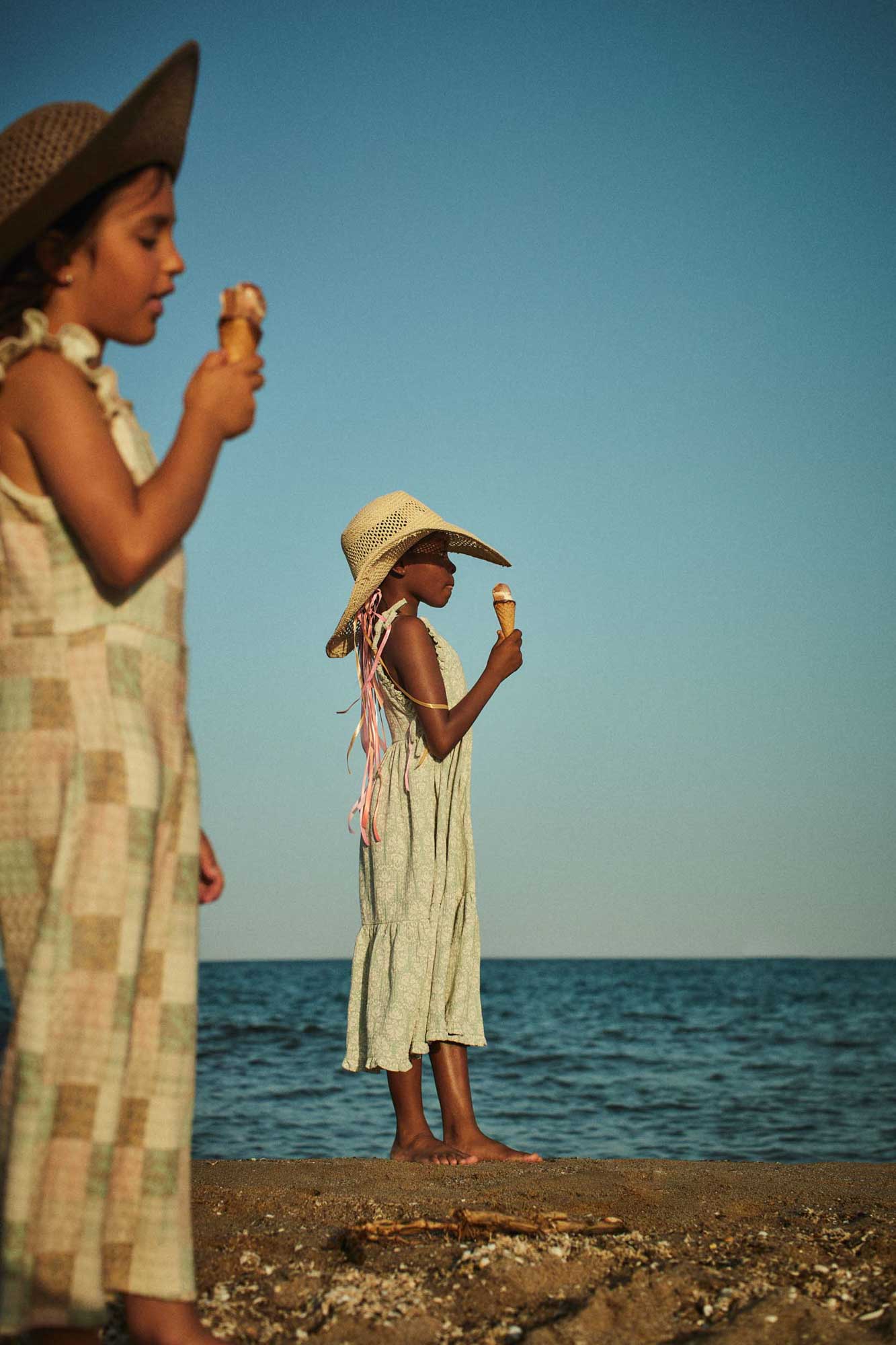 Coco Au Lait GREEN VINTAGE WALLPAPER DRESS  Sea Foam