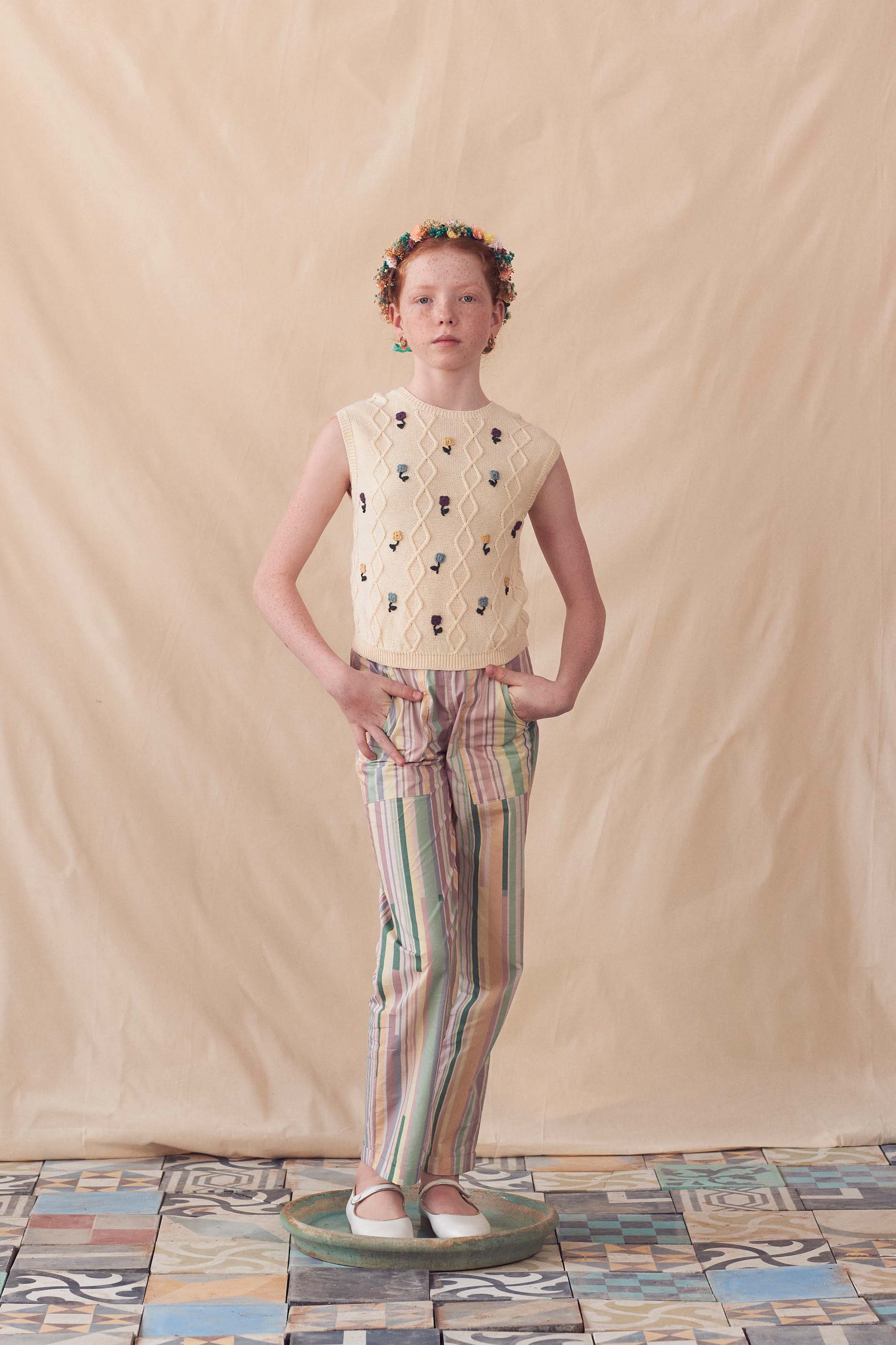 LIGHT YELLOW FLORAL VEST