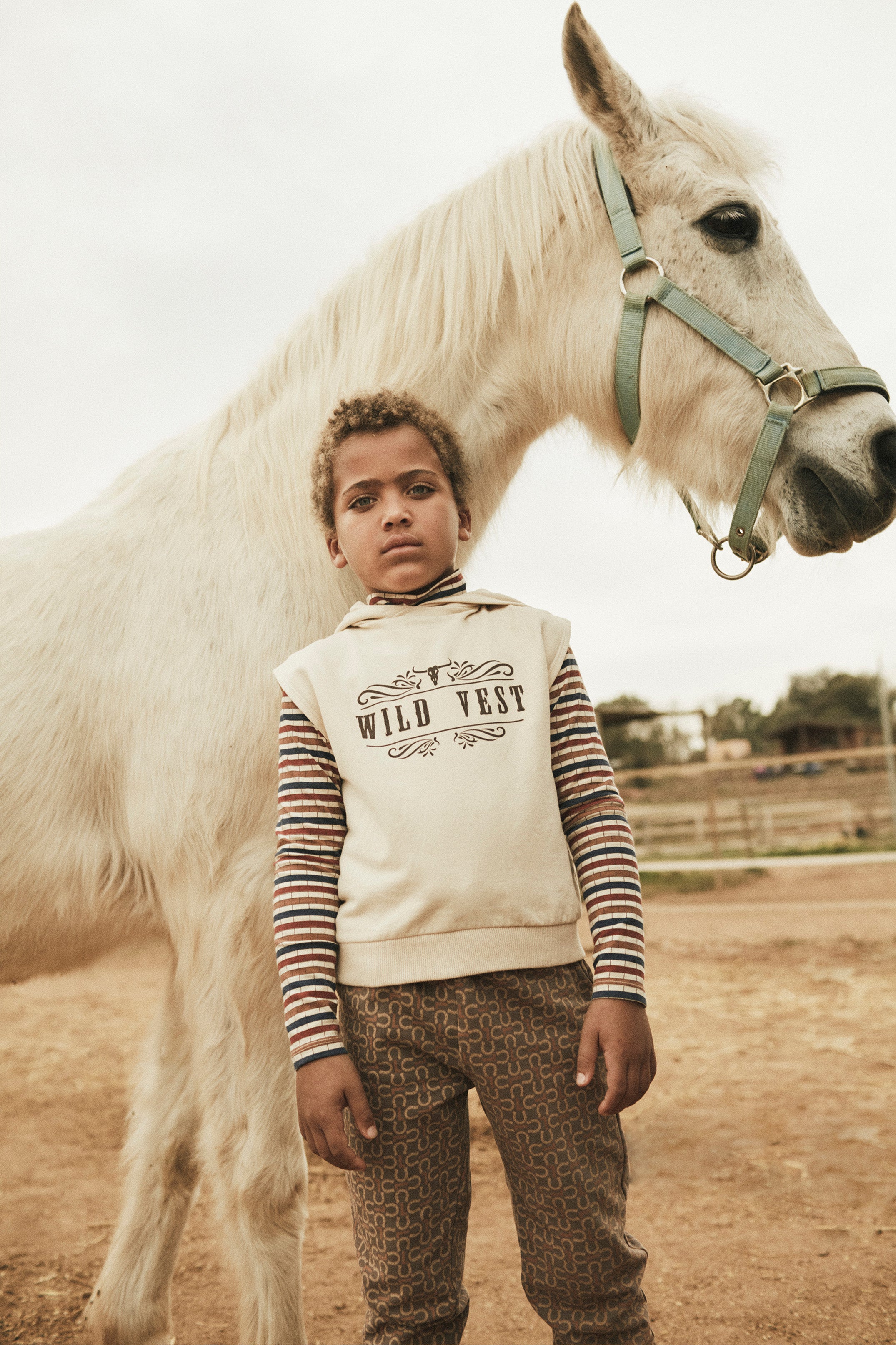 Coco Au Lait THE WILD VEST Sandshell