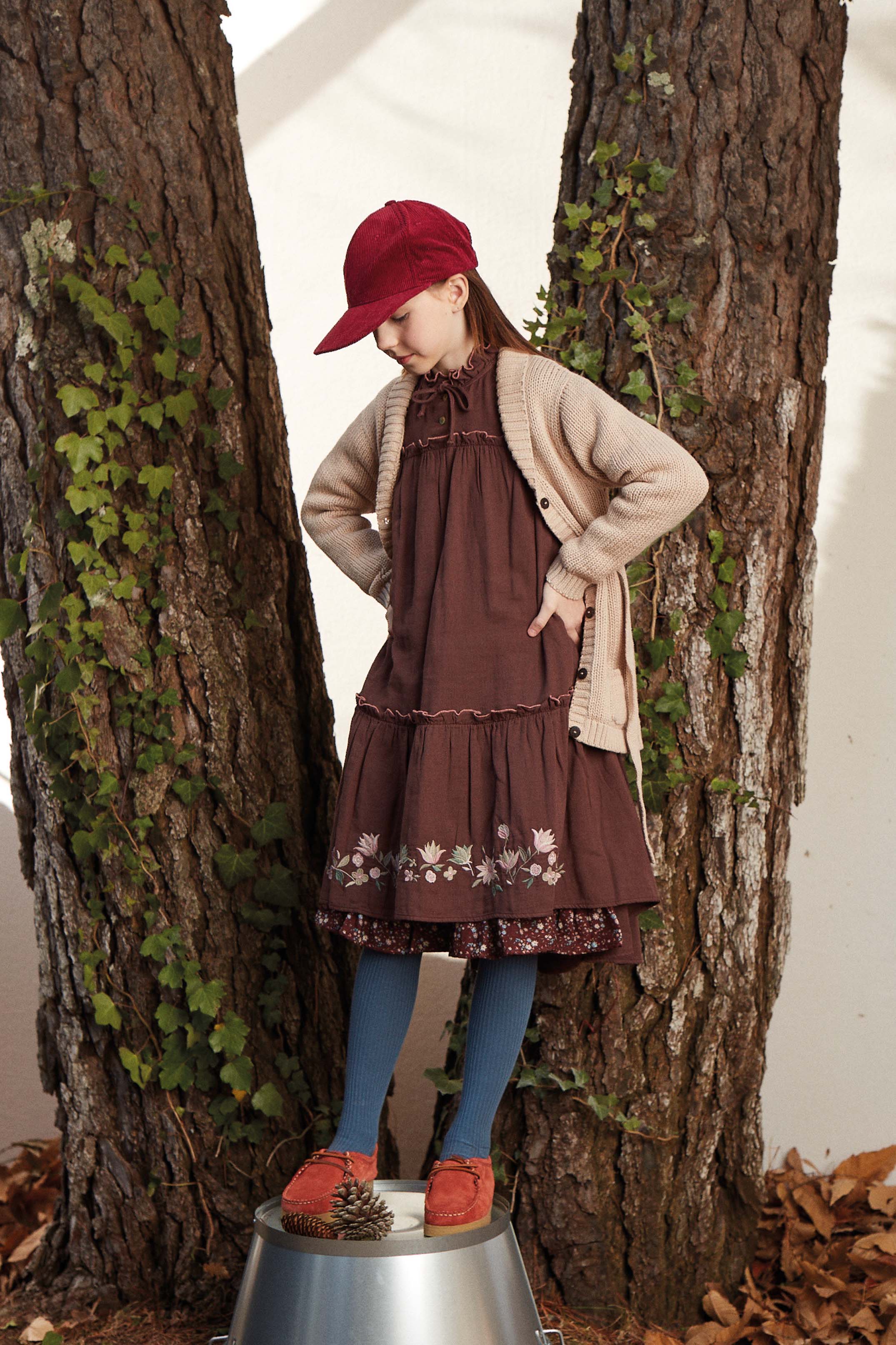 VESTIDO MIDI BORDADO BROWN STONE