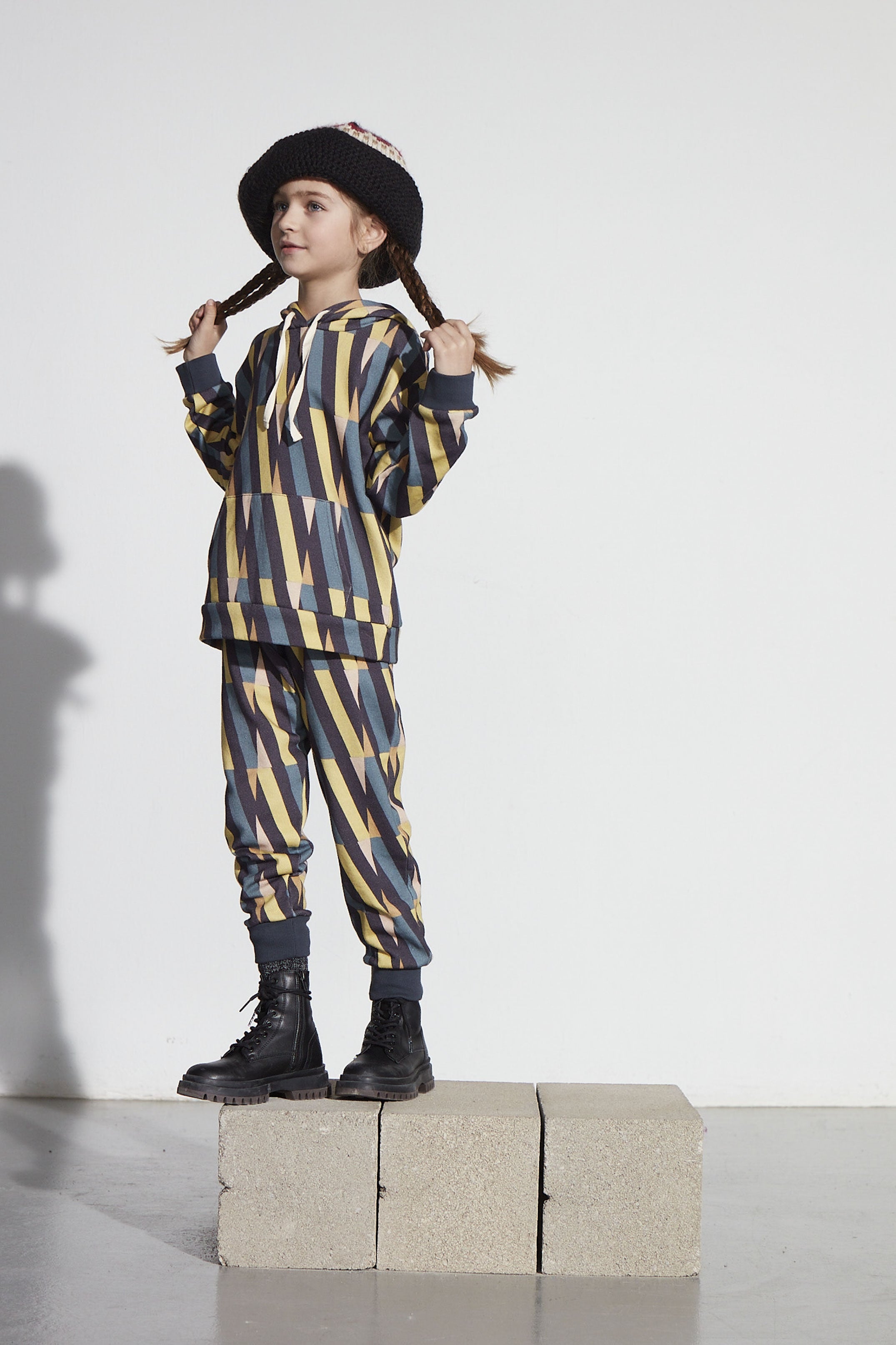 Coco Au Lait ABSTRACT LINES HOODIE  Abstract Lines