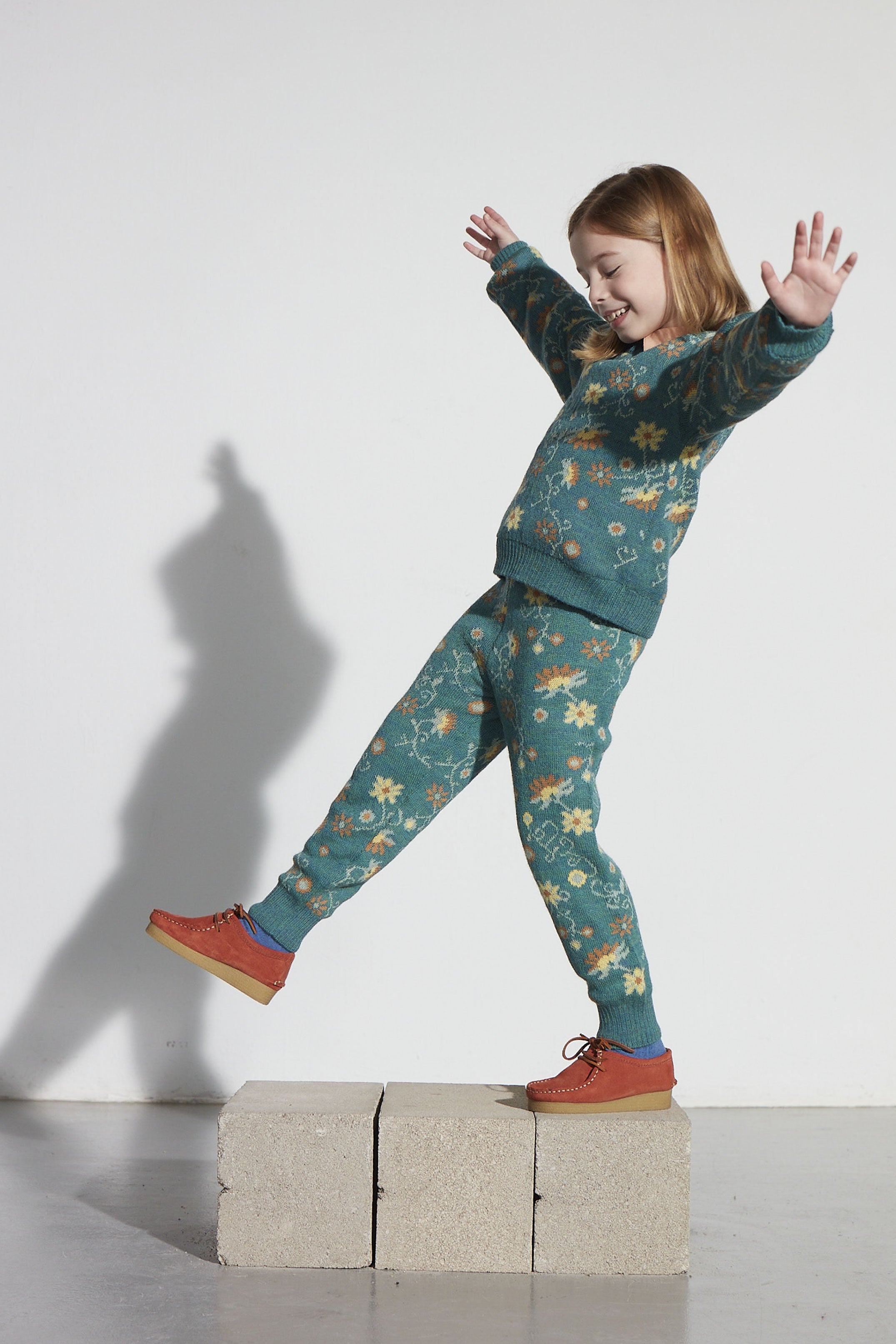 Coco Au Lait MEXICAN FLOWERS KNITTED TROUSERS  North Sea